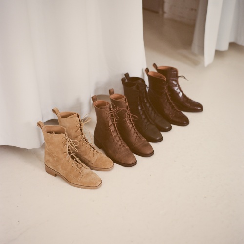 Tzava Boots, brown croco OUTLET | Balagan Studio