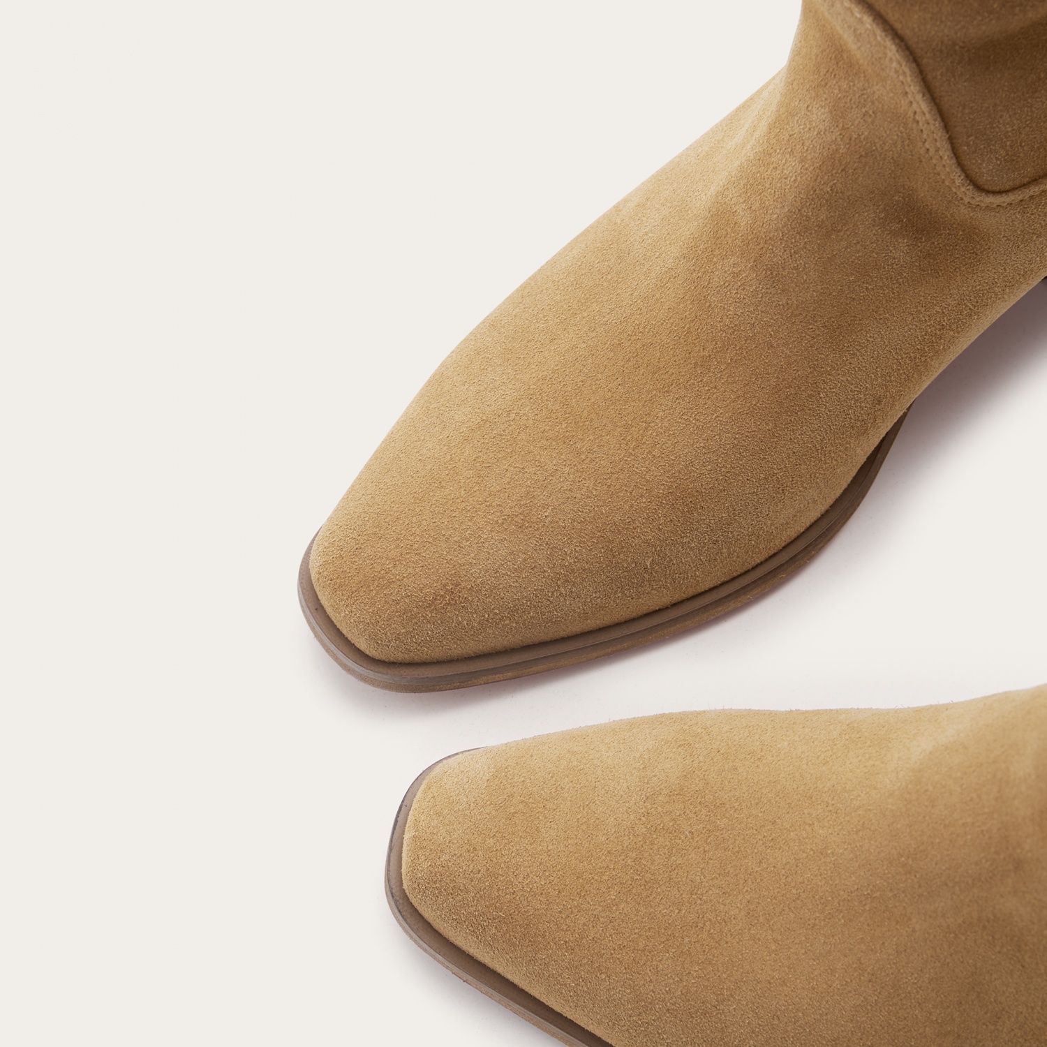 Cinco Studio Sand Chelsea Boots Lasso Cowboy Boots, Sand Velvet