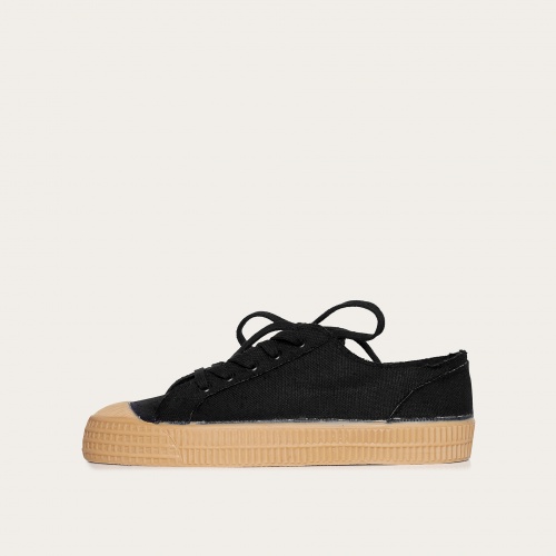 Novesta Star Master men's sneakers VEGAN, black | Balagan Studio