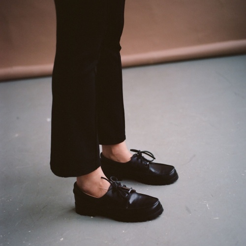 Tefer Flats, black rustic | Balagan Studio