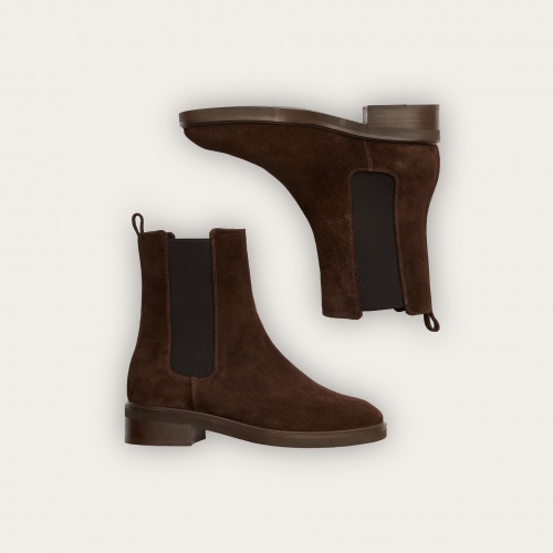 Arava Chelsea Boots, dark chocolate velvet | Balagan Studio