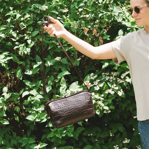 Rofe Bag M, brown croco OUTLET | Balagan Studio