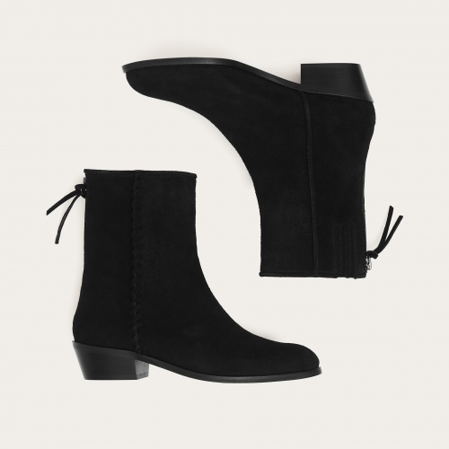 Rikma Boots, black velvet | Balagan Studio