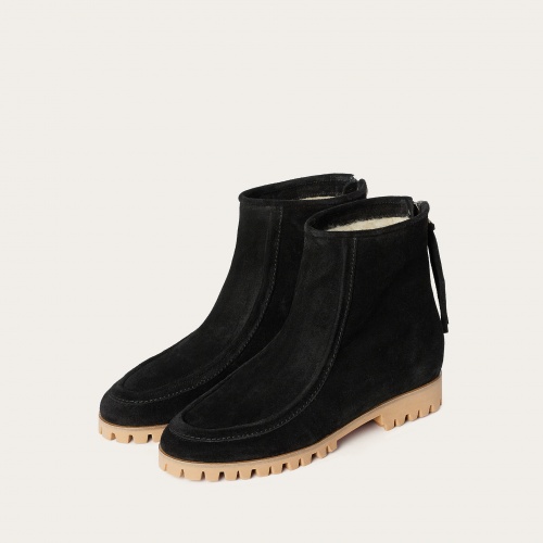 Moten boots, black velvet | Balagan Studio