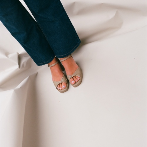 Bianca Sandals, pebble grey OUTLET | Balagan Studio