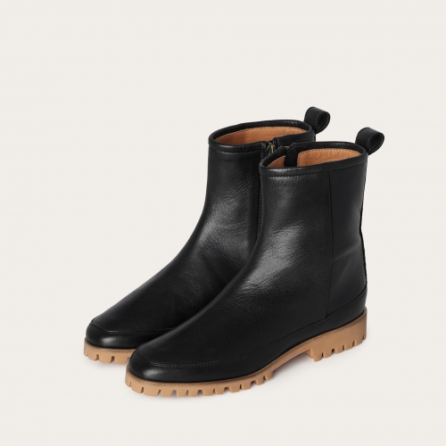 Saviv boots, black | Balagan Studio