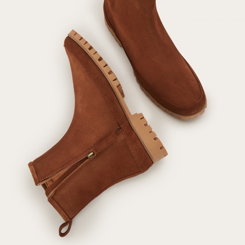 Saviv boots, desert brown velvet | Balagan Studio