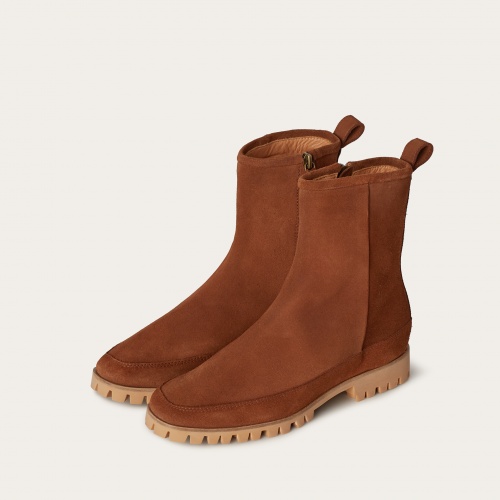 Saviv boots, desert brown velvet | Balagan Studio