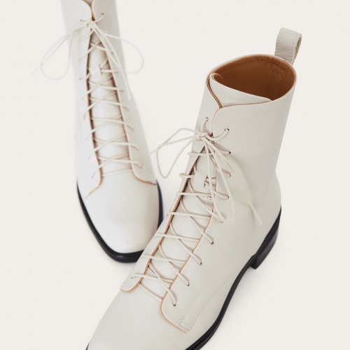 Tzava Boots, off white OUTLET | Balagan Studio