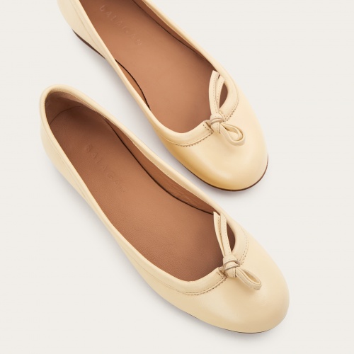 Amuka Ballerina, butter cream | Balagan Studio