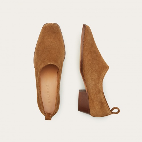 Vincent Flats, caramel velvet| Balagan Studio