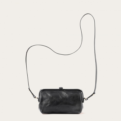 Rofe Bag M, black OUTLET