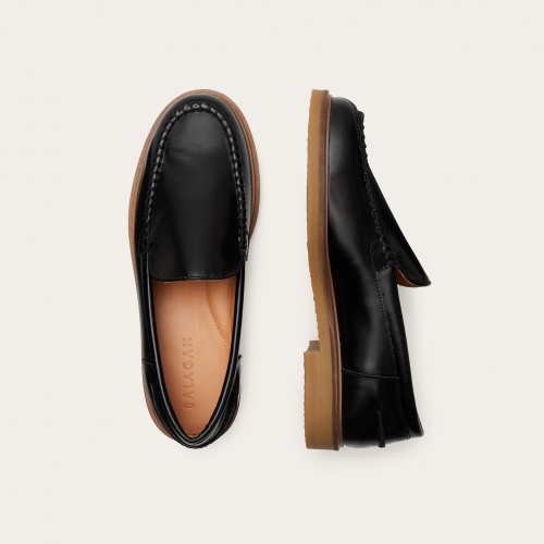 Agora Flats, glossy black | Balagan Studio