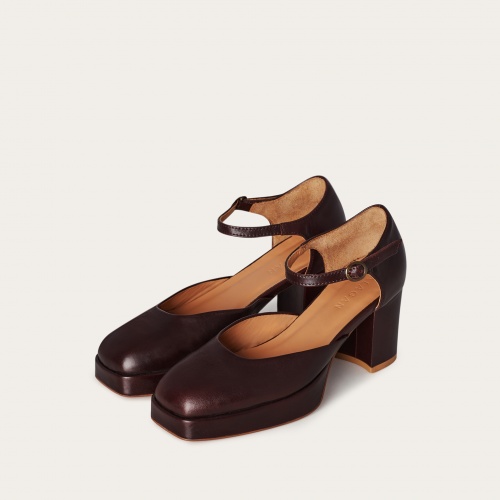 Mira Heels, mahogany | Balagan Studio