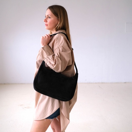 Beatrice Bag M, black velvet | Balagan Studio