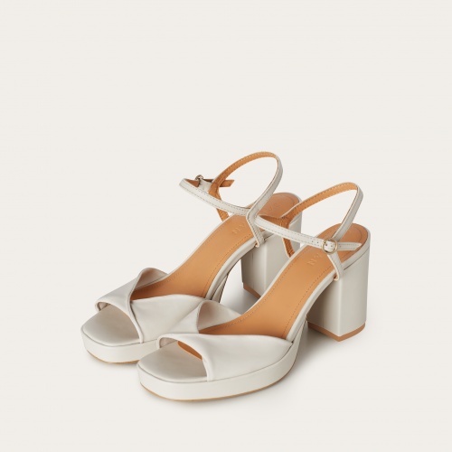 Bianca Sandals, marcepan | Balagan Studio
