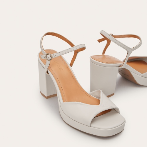 Bianca Sandals, marcepan | Balagan Studio