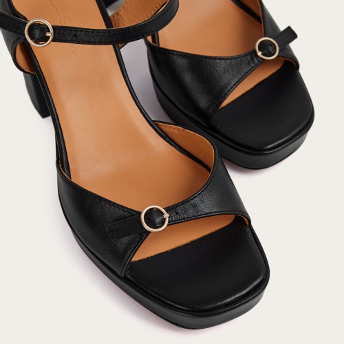 Vivienne Sandals, black | Balagan Studio