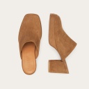 Gloria flats, caramel velvet