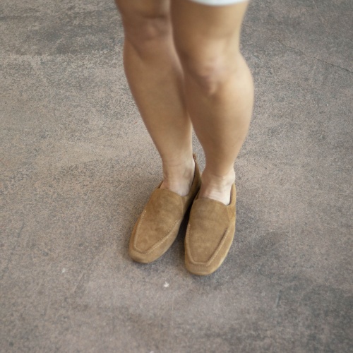 Enzo loafersy, karmelowy welur | Balagan Studio