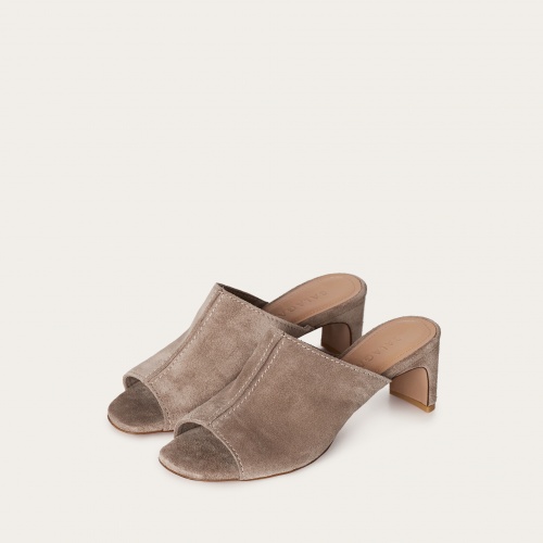 Ginaa slides, marrone | Balagan Studio