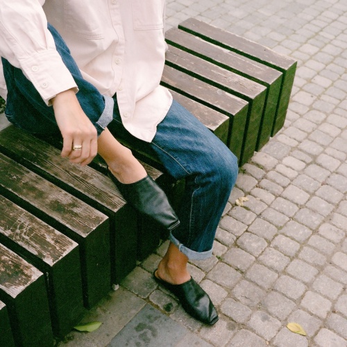 Bayit slides, black | Balagan Studio