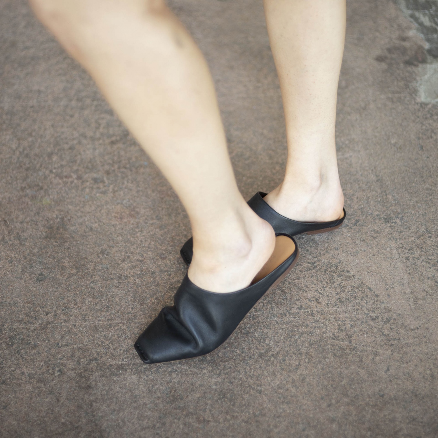 Will black tights & black heels go with a black dress? - 4FashionAdvice