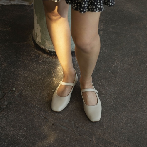 Pass Ballerina, off white | Balagan Studio