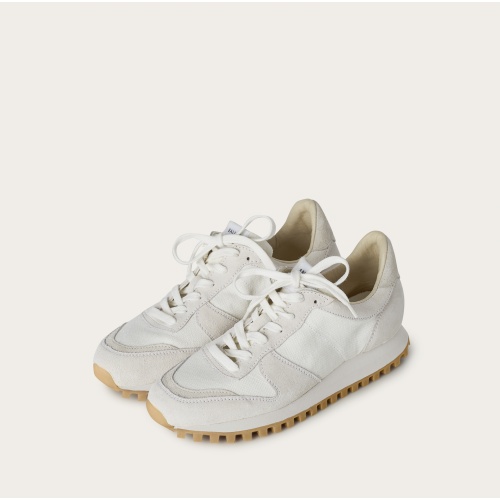 Novesta Marathon Women's Sneakers, pearly | Balagan Studio