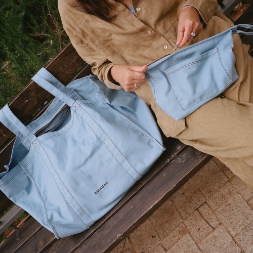 Yofi beauty case, blue | Balagan Studio