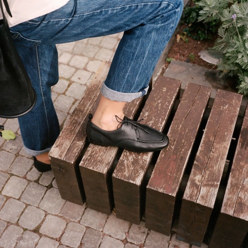 Lila półbuty, czarny | Balagan Studio