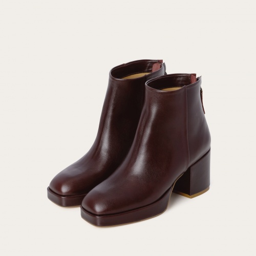 Elton Boots, mahogany | Balagan Studio