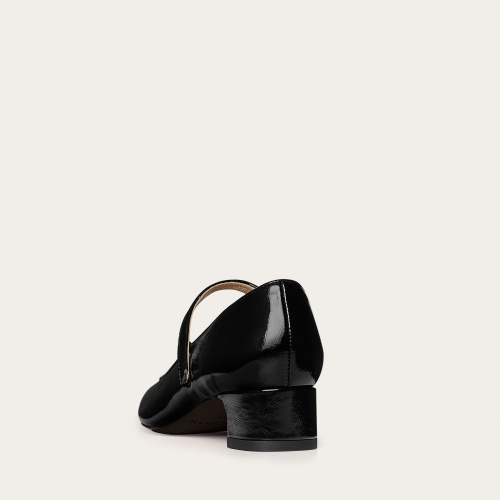 Dora Low Heels, glossy black | Balagan Studio