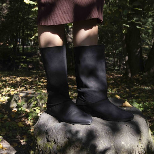 Sasha Boots, black nubuck | Balagan Studio