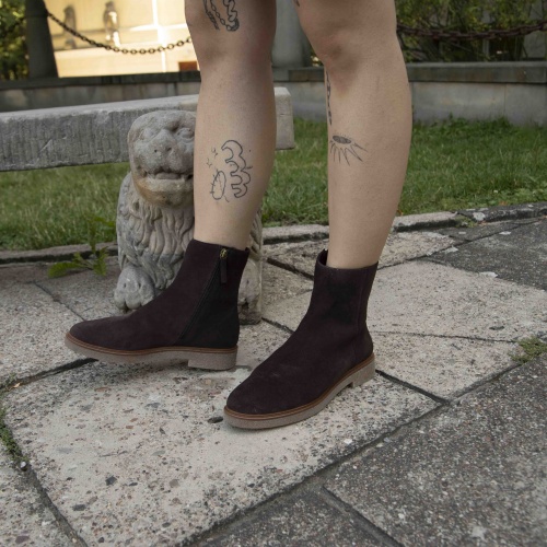 Naki Boots, dark chocolate velvet | Balagan Studio