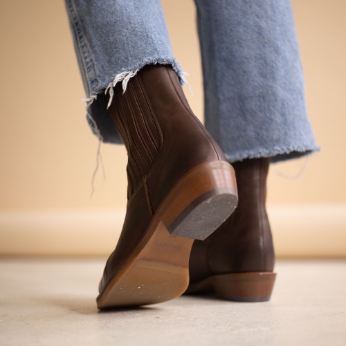 Rokev cowboy boots, waxed brown | Balagan Studio
