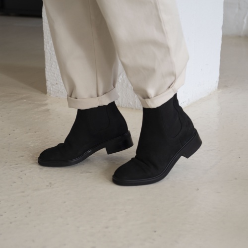Arava Chelsea Boots, black nubuck OUTLET | Balagan Studio