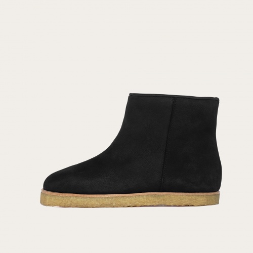 Sheleg Boots BIO, black nubuck | Balagan Studio