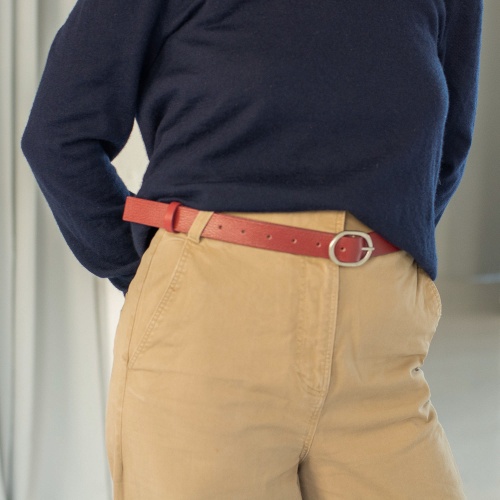 Belt with a round buckle, lipstic | Balagan Studio