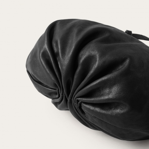 Plis torebka M, czarny | Balagan Studio