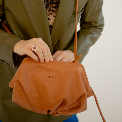 Plis Bag M, caramel | Balagan Studio