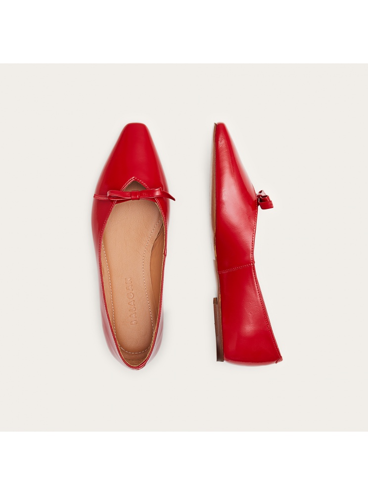 Pliya baleriny, czerwony połysk | Balagan Studio