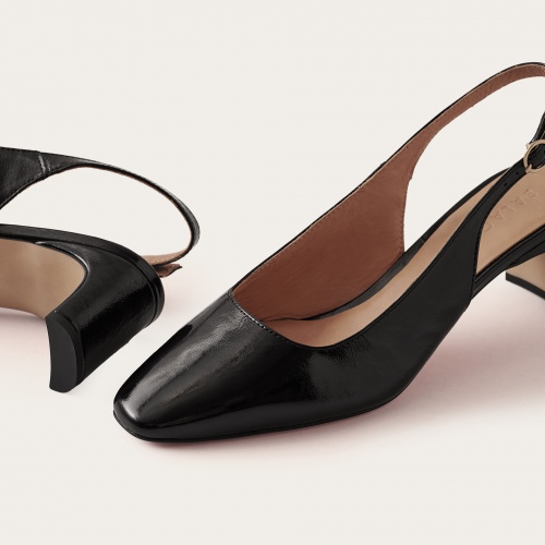 Veronica Pumps, glossy black | Balagan Studio