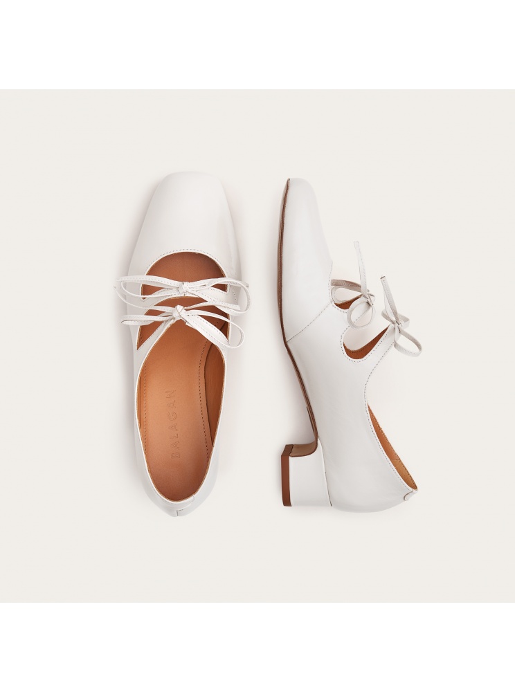 Greta Heels, glossy white | Balagan Studio