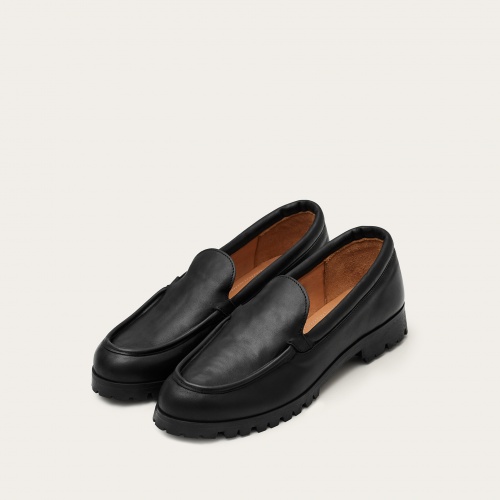 Adam Flats, black rustic | Balagan Studio