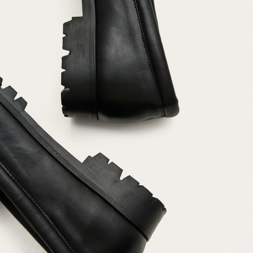 Adam Flats, black rustic | Balagan Studio