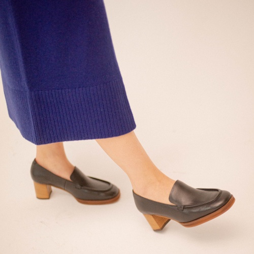 Patrizia pumps, black | Balagan Studio