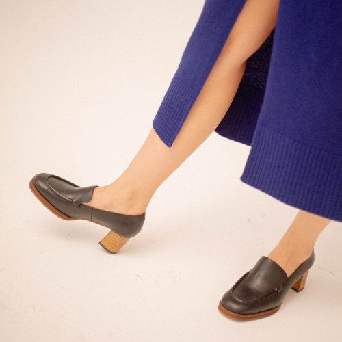 Patrizia pumps, black | Balagan Studio