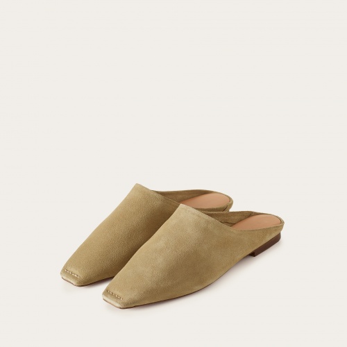 Bayit slides, wheat velvet | Balagan Studio