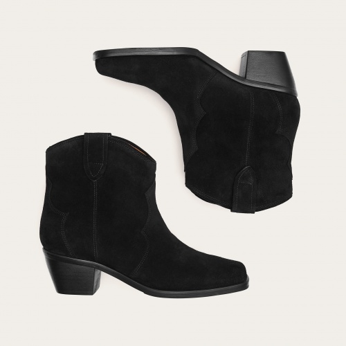 Jesse Cowboy Boots, black velvet | Balagan Studio